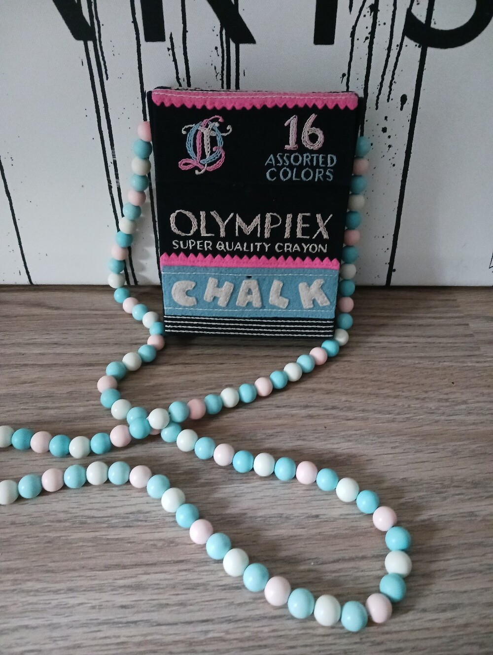 Olympiex Olympia Le- Tan Super Quality Crayon Chalk Crossbody Bag - Picture 10 of 15